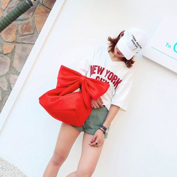 Red Bow Statement Bag - Picture 1 of 4
